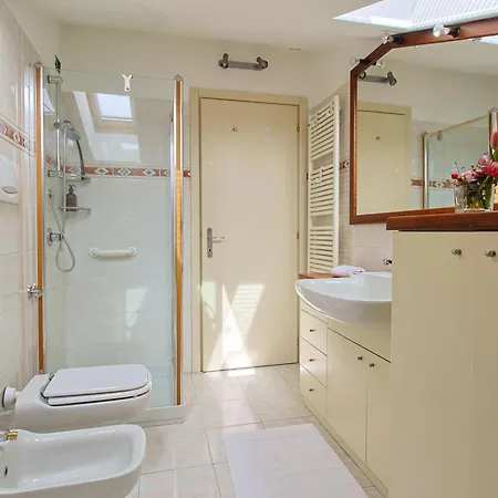 Fornaci 2 Sul Maggiore 아파트 *